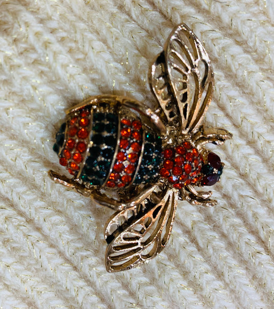 BROCHE ABEILLE DORÉE ROUGE ET NOIRE